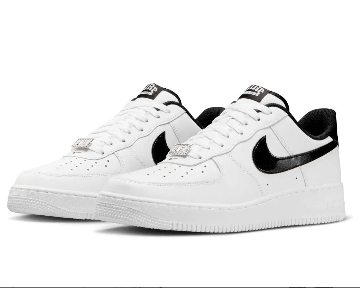 NIKE AIR FORCE 1 ‘07 LV8 ‘WHITE BLACK’