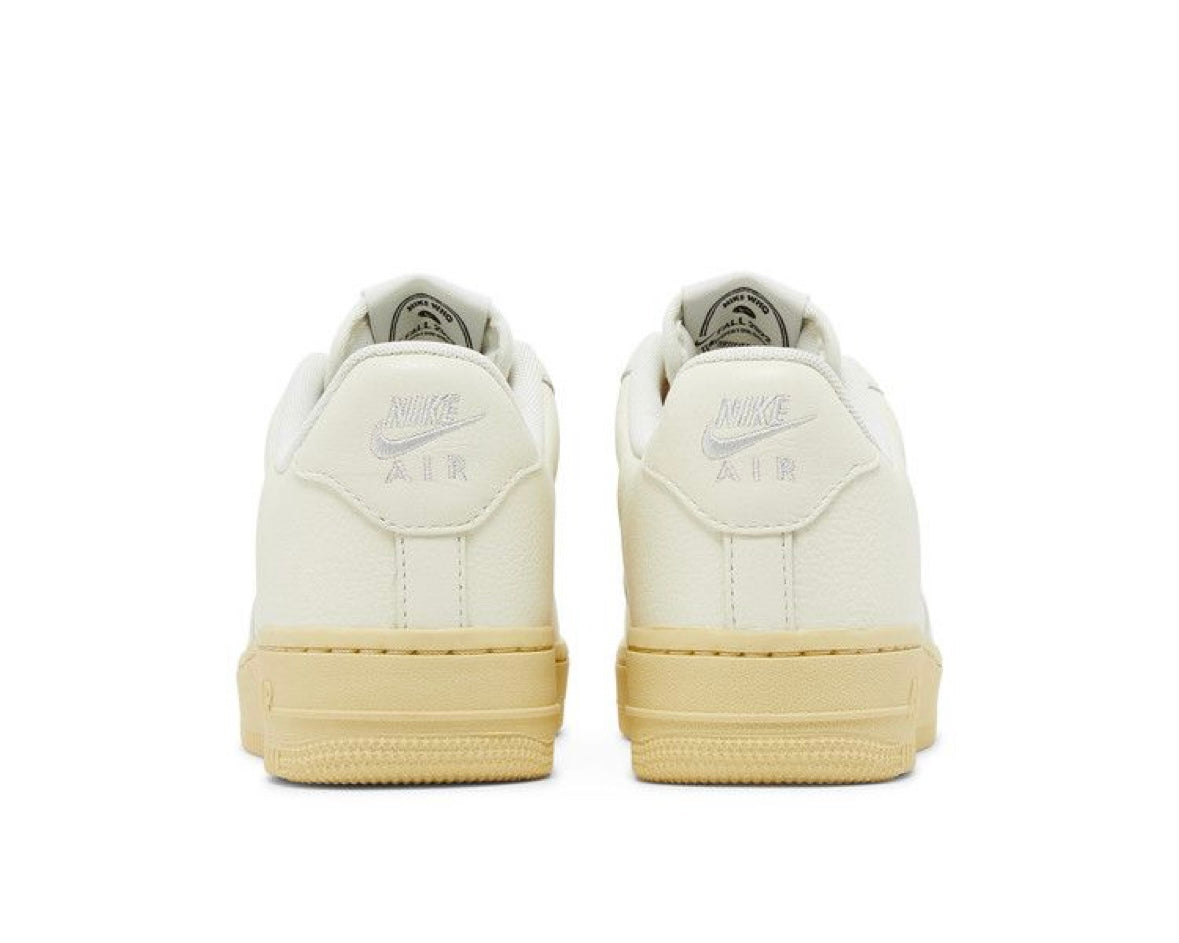 NIKE AIR FORCE 1 ‘07 LX WMNS ‘COCONUT MILK’