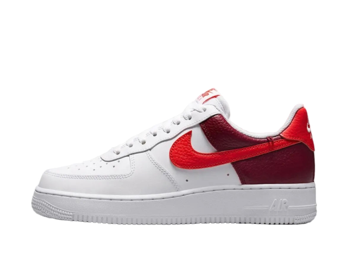 NIKE AIR FORCE 1 ‘07 ‘WHITE RED BURGUNDY’