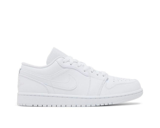 AIR JORDAN 1 LOW ‘TRIPLE WHITE’ 2022