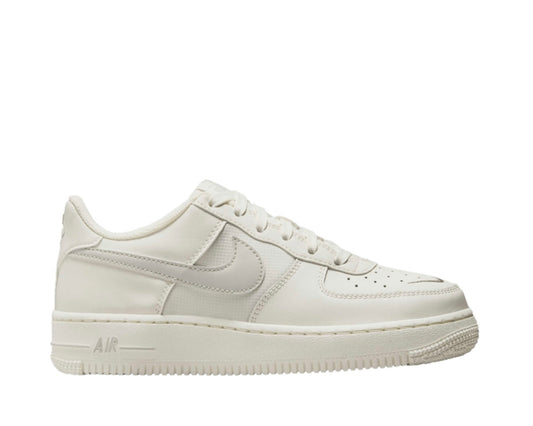 NIKE AIR FORCE 1 LOW GS ‘SAIL LIGHT BONE’