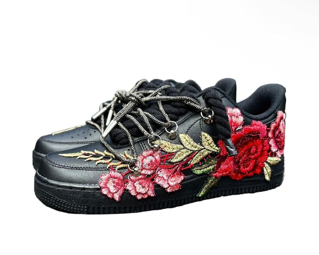 NIKE AIR FORCE 1 ‘07 ‘TRIPLE BLACK’ ‘BLACK DIAMOND ROSE ROPE LACES’
