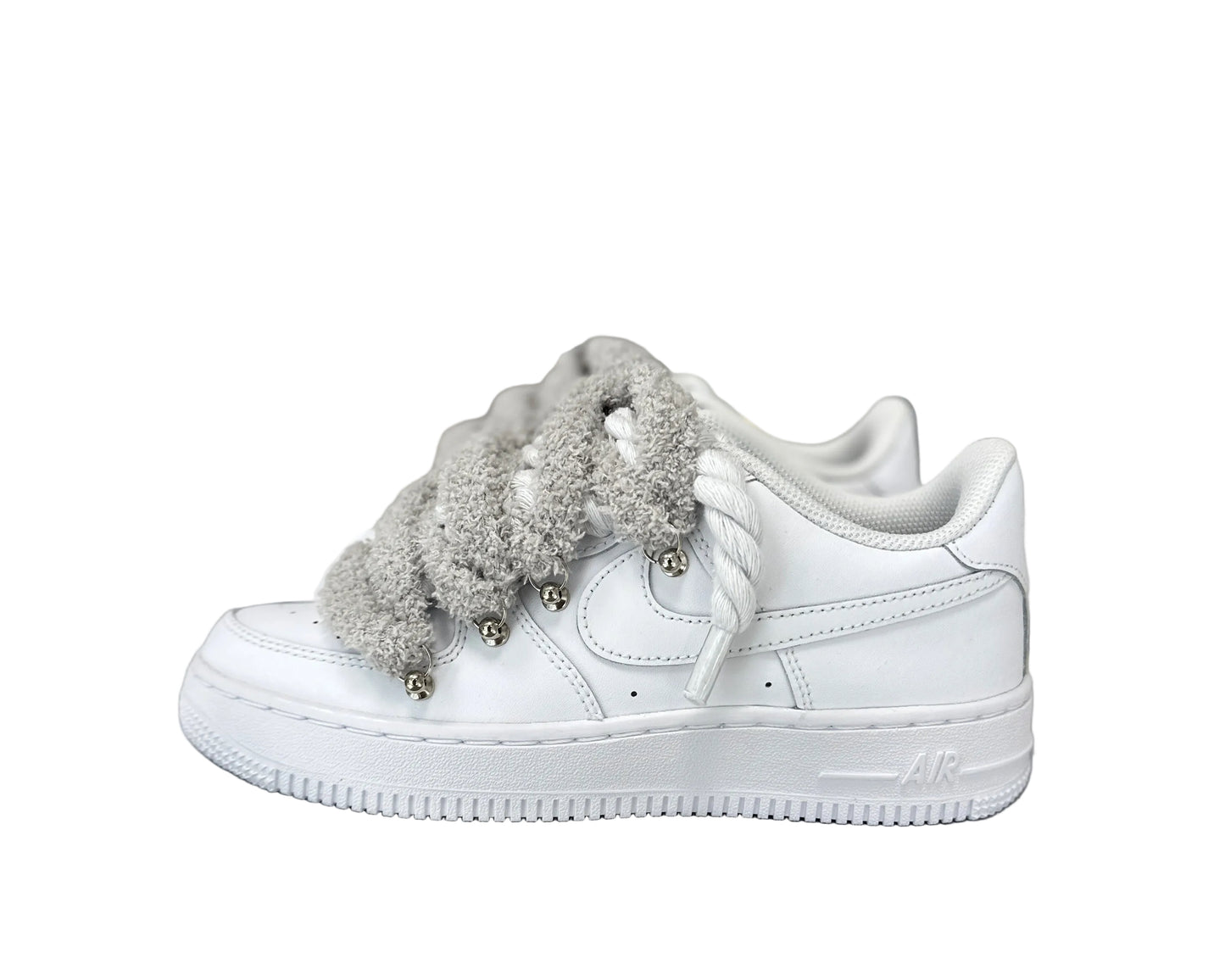 NIKE AIR FORCE 1 ‘07 ‘TRIPLE WHITE’ ‘CHIMNEY CAKE ROPE LACES GREY’
