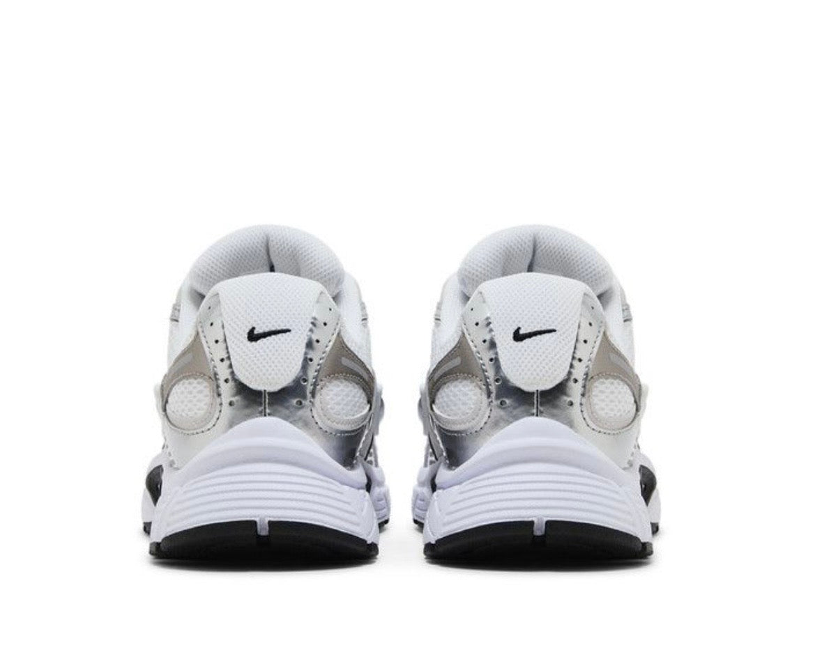 NIKE V5 RNR ‘VAST GREY’