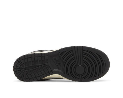 NIKE DUNK LOW PREMIUM ‘VINTAGE PANDA’