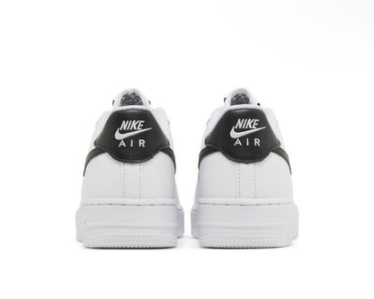 NIKE AIR FORCE 1 GS ‘WHITE BLACK’
