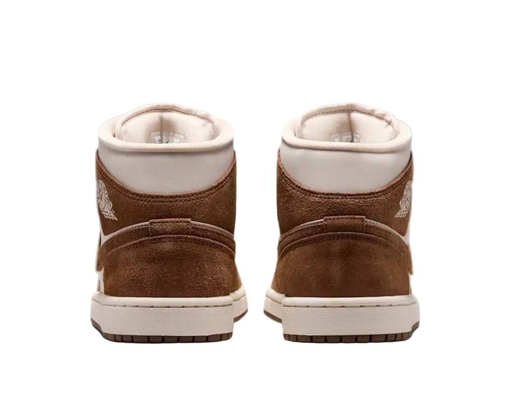 AIR JORDAN 1 MID ‘LIGHT BRITISH TAN CHALK’