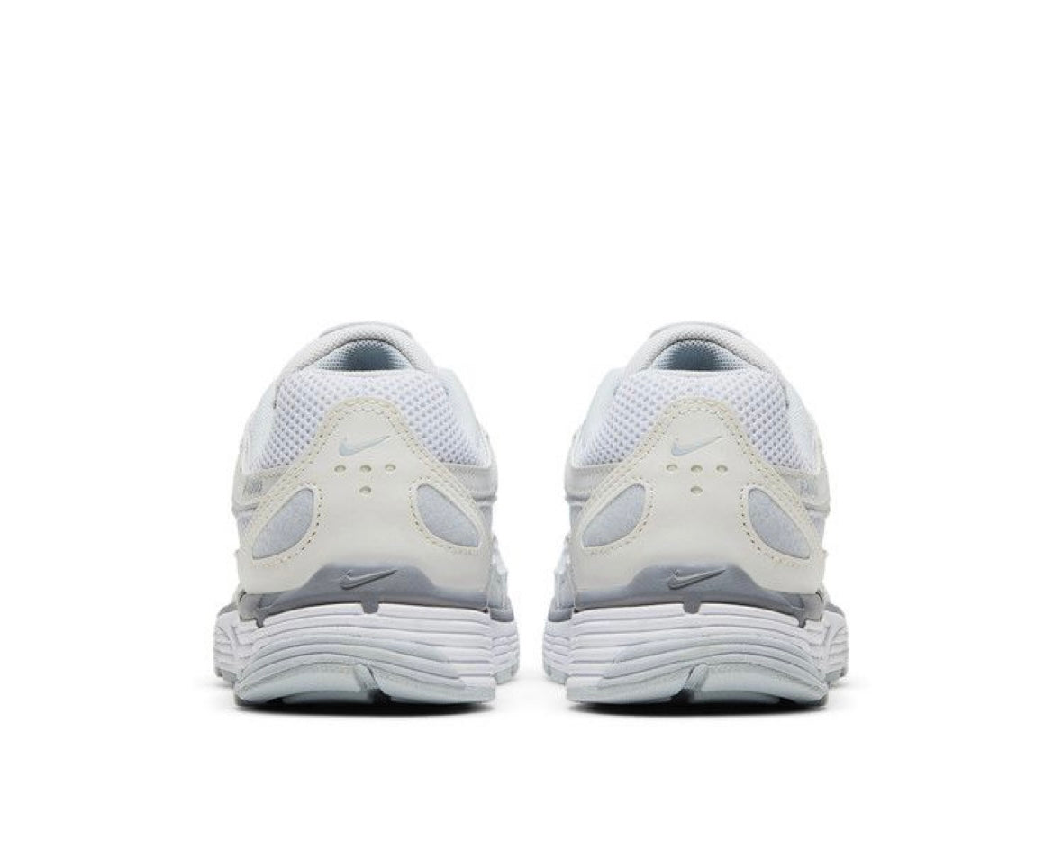 NIKE P-6000 ‘METALLIC SILVER WHITE’
