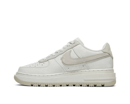 NIKE AIR FORCE 1 LUXE ‘SUMMIT WHITE’