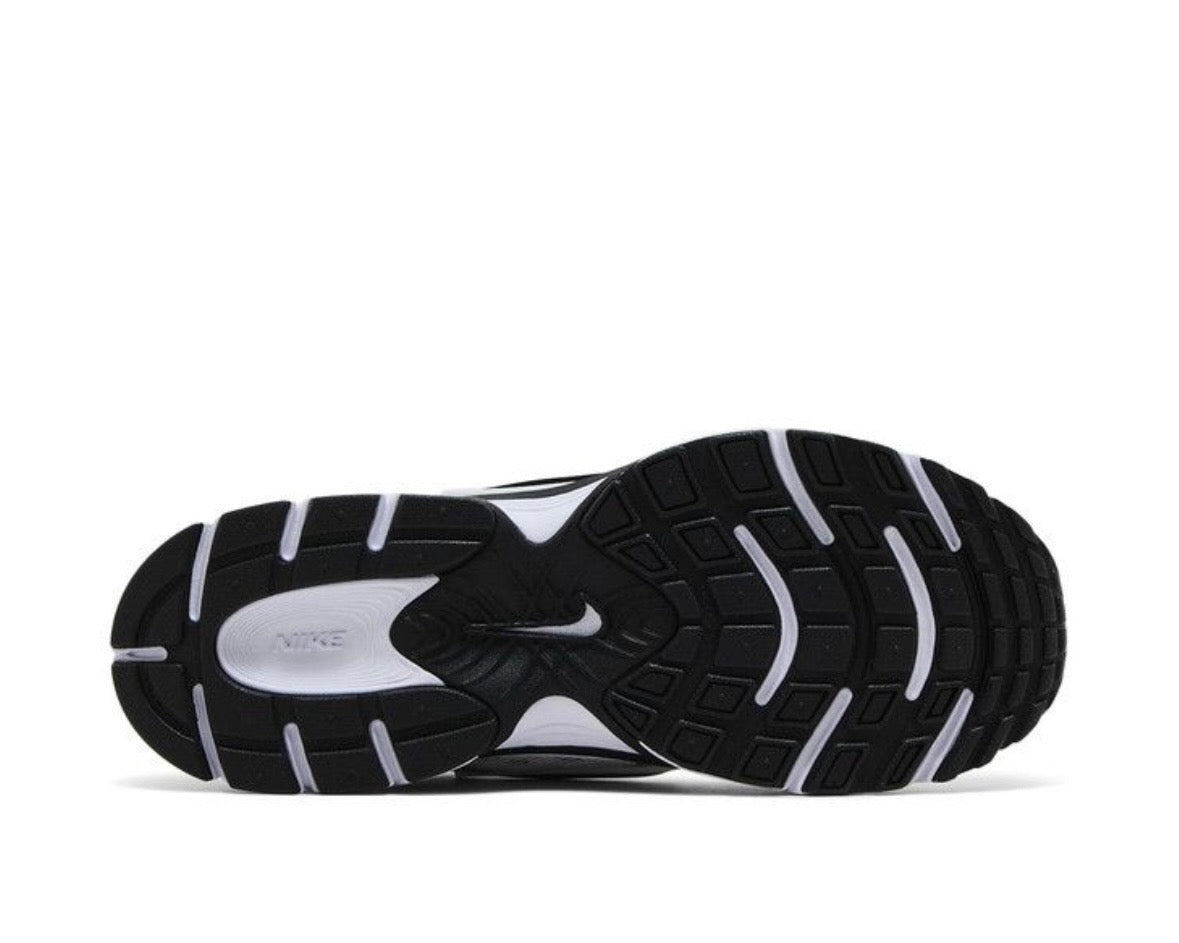 NIKE V5 RNR ‘VAST GREY’