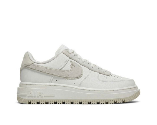 NIKE AIR FORCE 1 LUXE ‘SUMMIT WHITE’