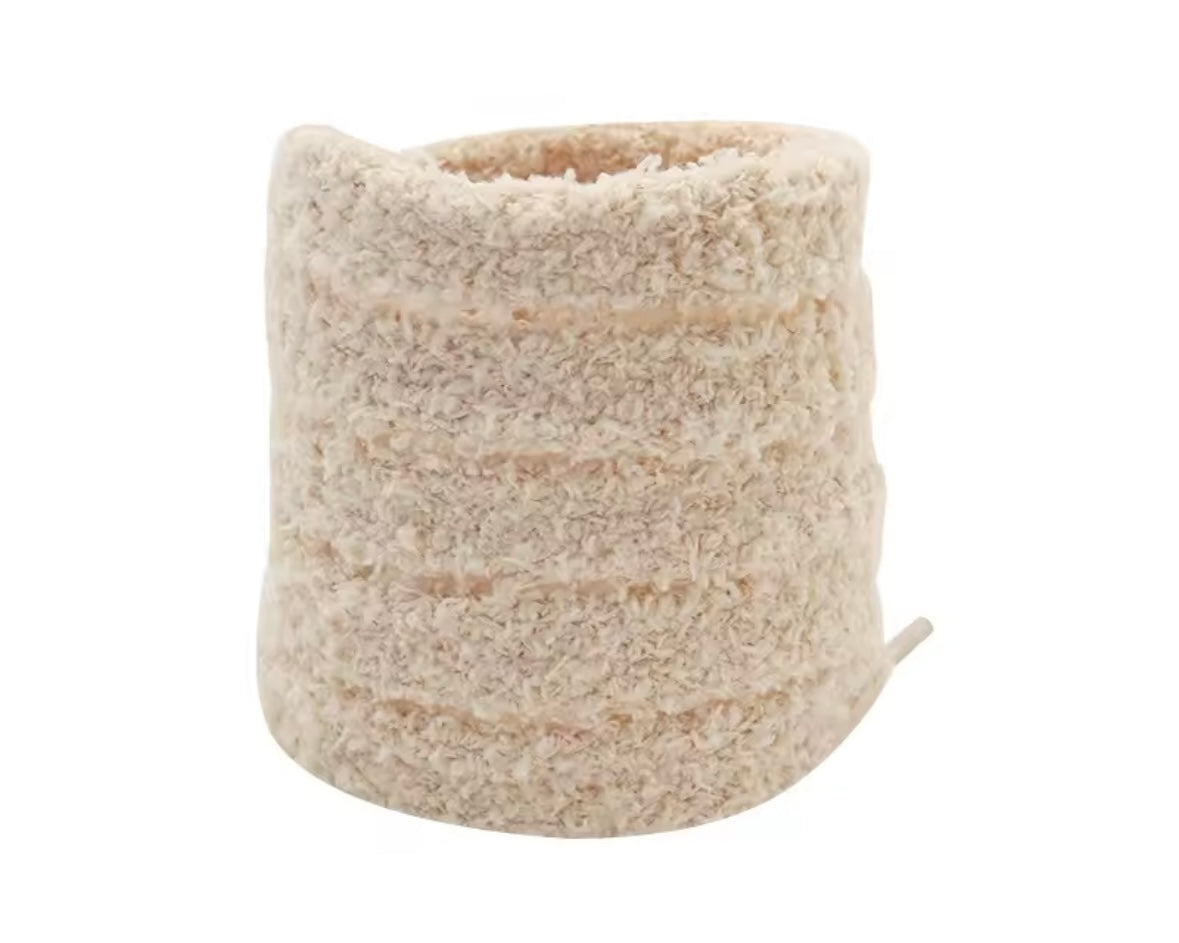 FLUFFY PLUSH LACES ‘BEIGE’