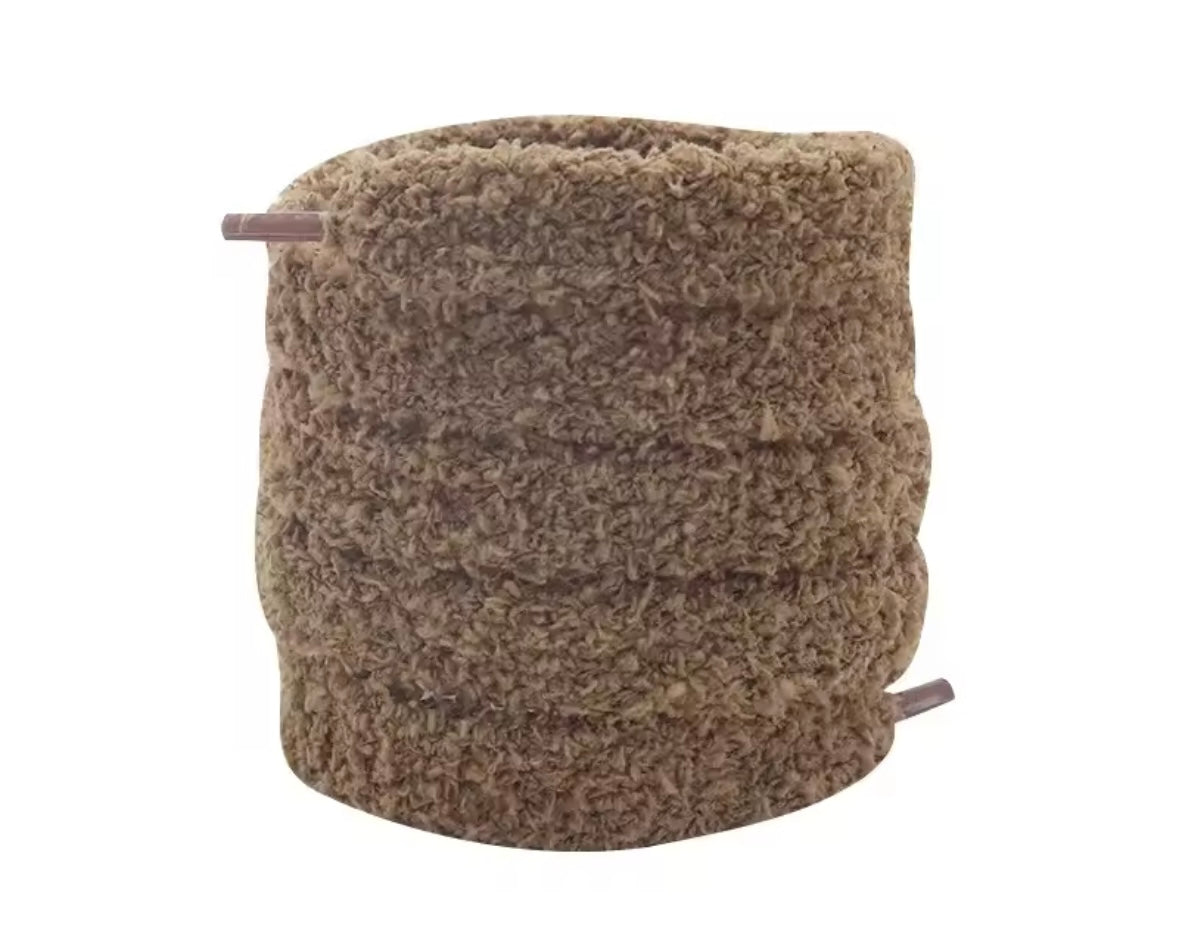 FLUFFY PLUSH LACES ‘BROWN’