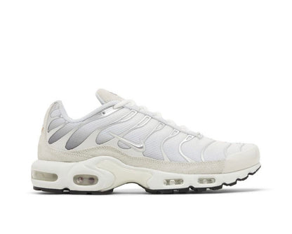NIKE AIR MAX PLUS ‘PURE PLATINUM’