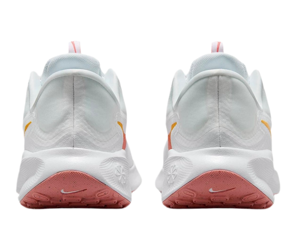 NIKE REVOLUTION 7 EASYON ‘WHITE MAGIC EMBER’