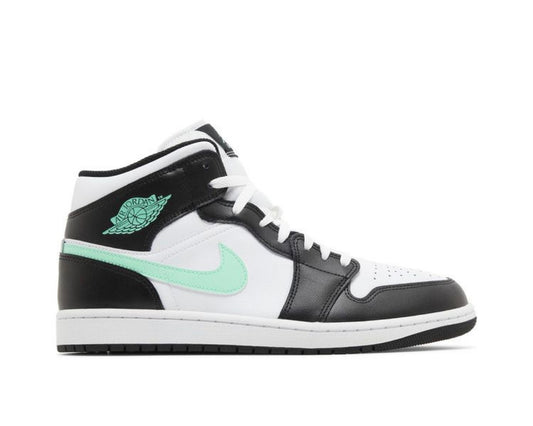 AIR JORDAN 1 MID ‘GREEN GLOW’