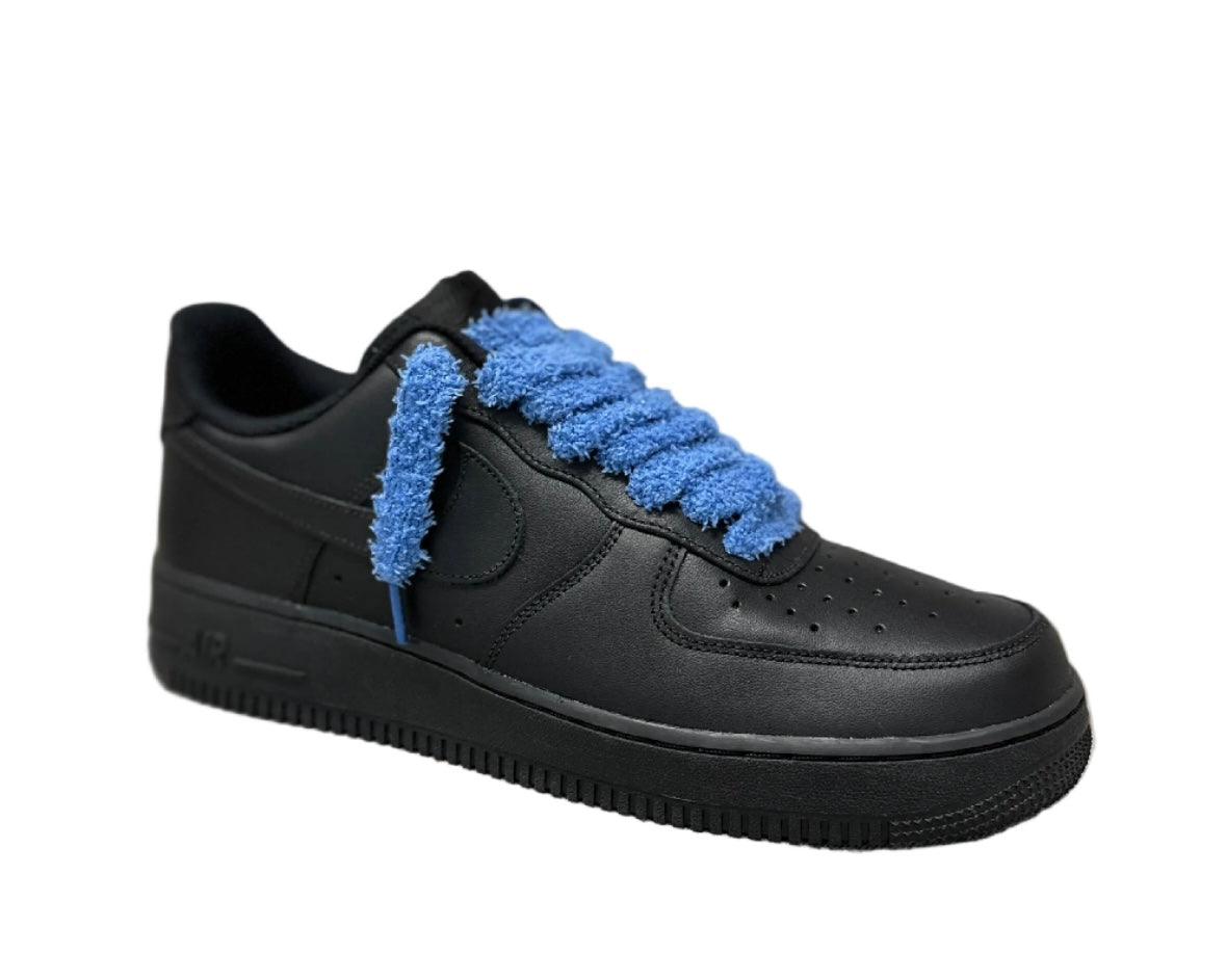 NIKE AIR FORCE 1 ‘07 ‘TRIPLE BLACK FLUFFY LACES BLUE’