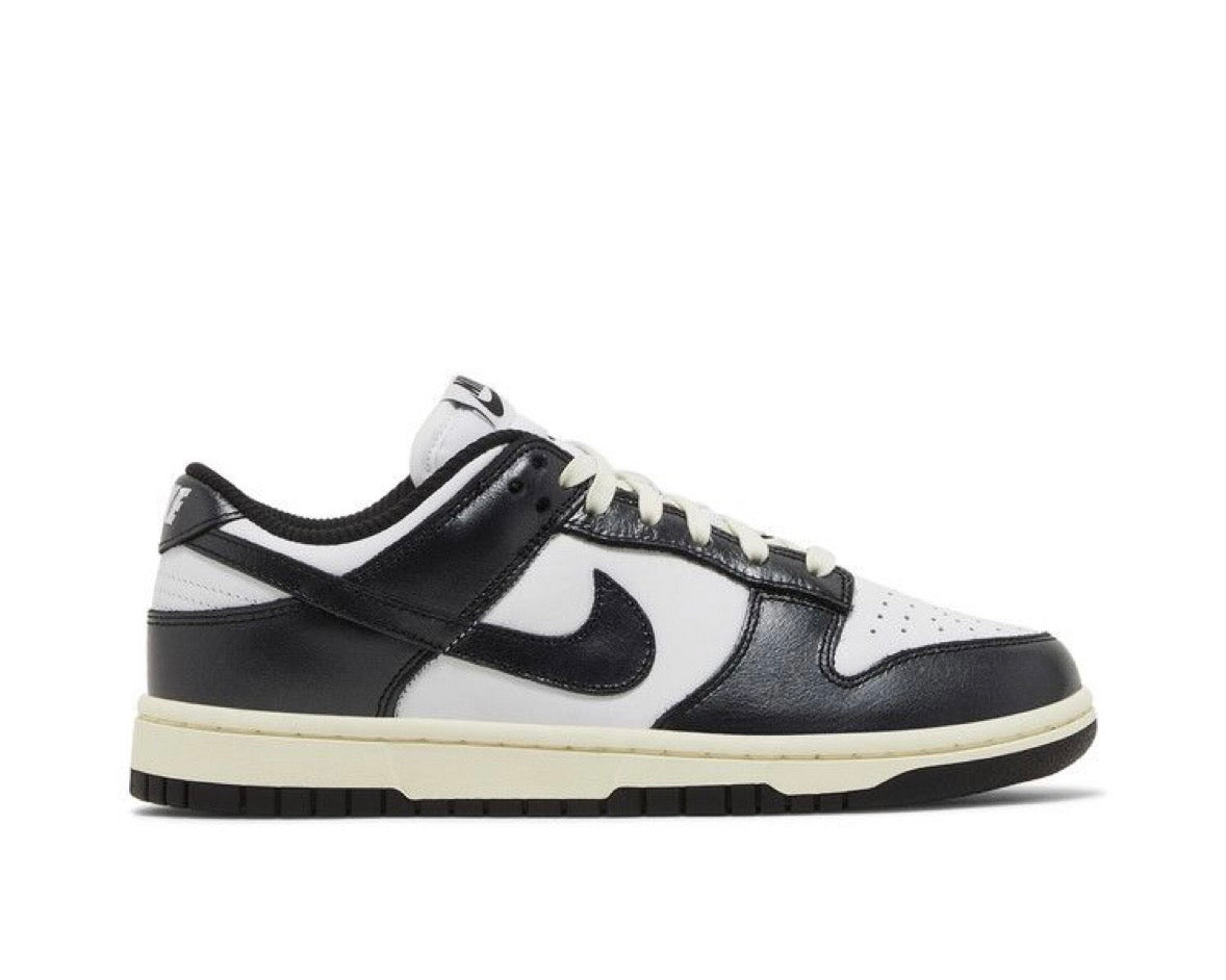NIKE DUNK LOW PREMIUM ‘VINTAGE PANDA’