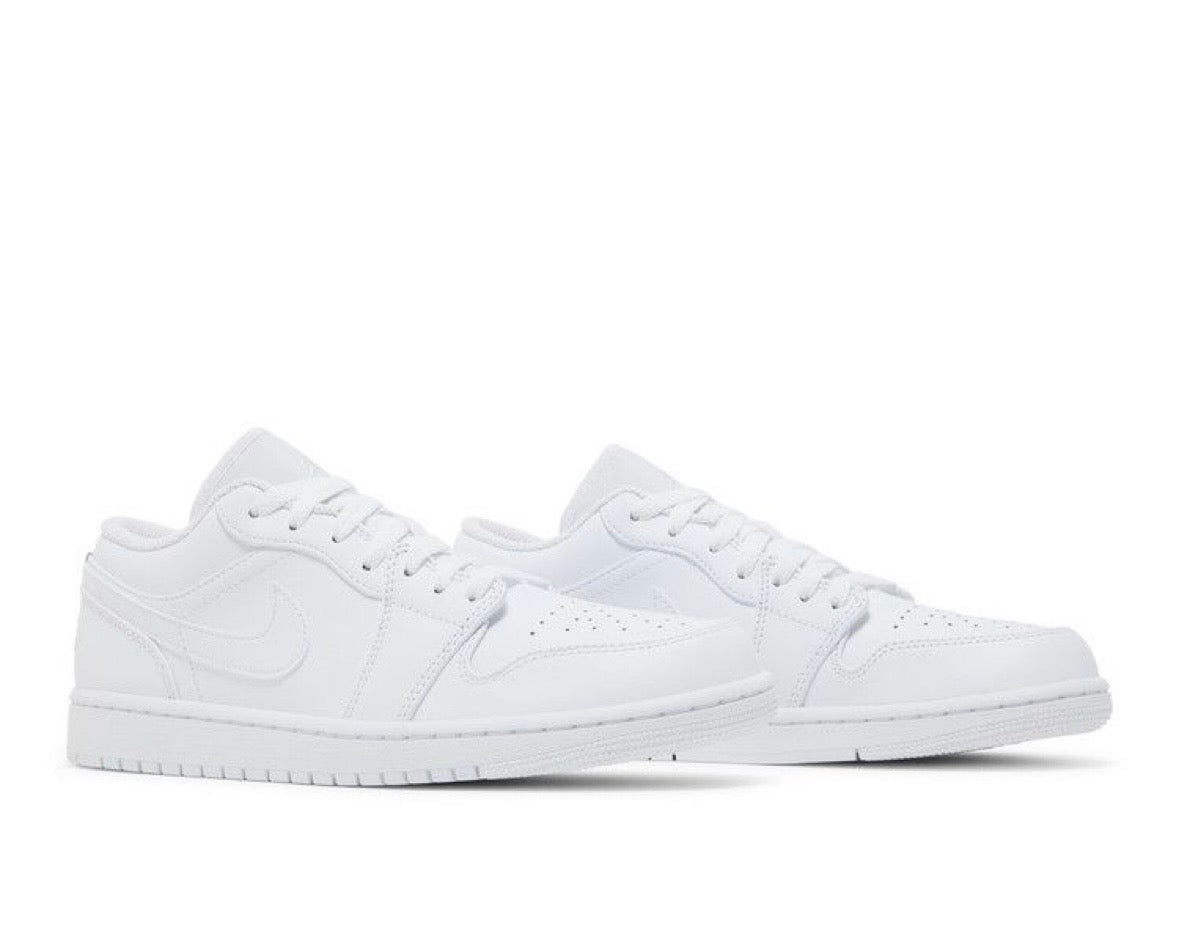 AIR JORDAN 1 LOW ‘TRIPLE WHITE’ 2022