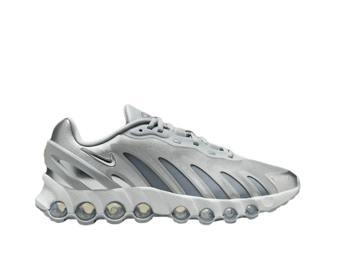 NIKE AIR MAX DN8 ‘WOLF GREY METALLIC SILVER’