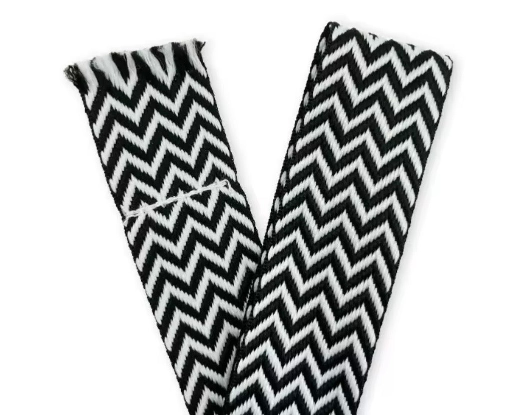 LANVIN LACE ‘BLACK WHITE’