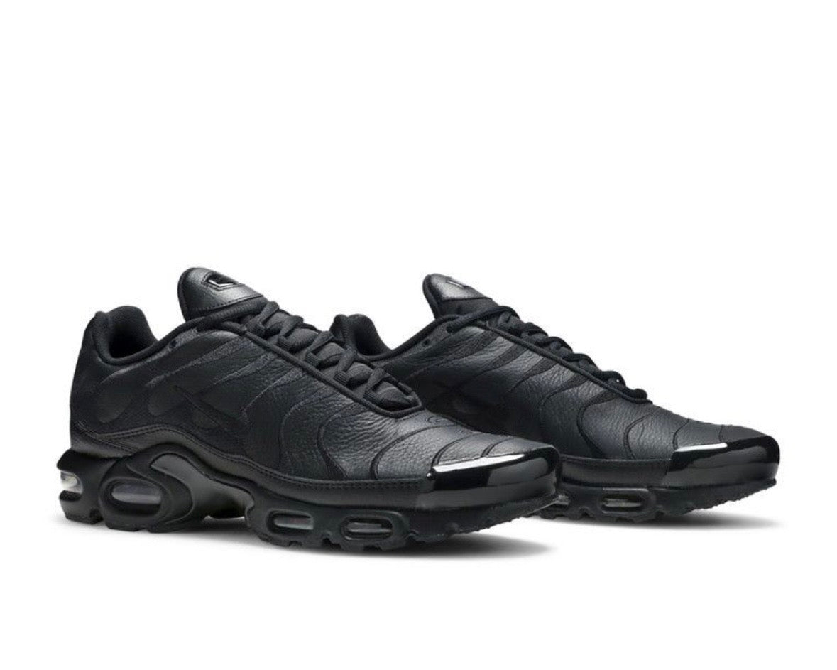 NIKE AIR MAX PLUS TN LEATHER ‘TRIPLE BLACK’