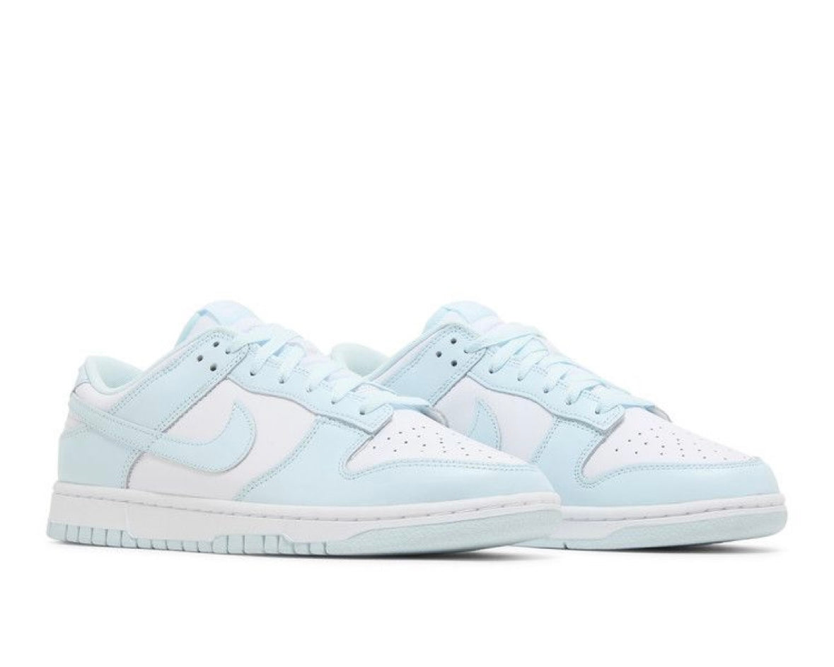 NIKE DUNK LOW ‘GLACIER BLUE’