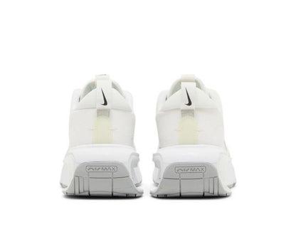 NIKE AIR MAX INTERLOCK ‘SUMMIT WHITE LIGHT SMOKE GREY’