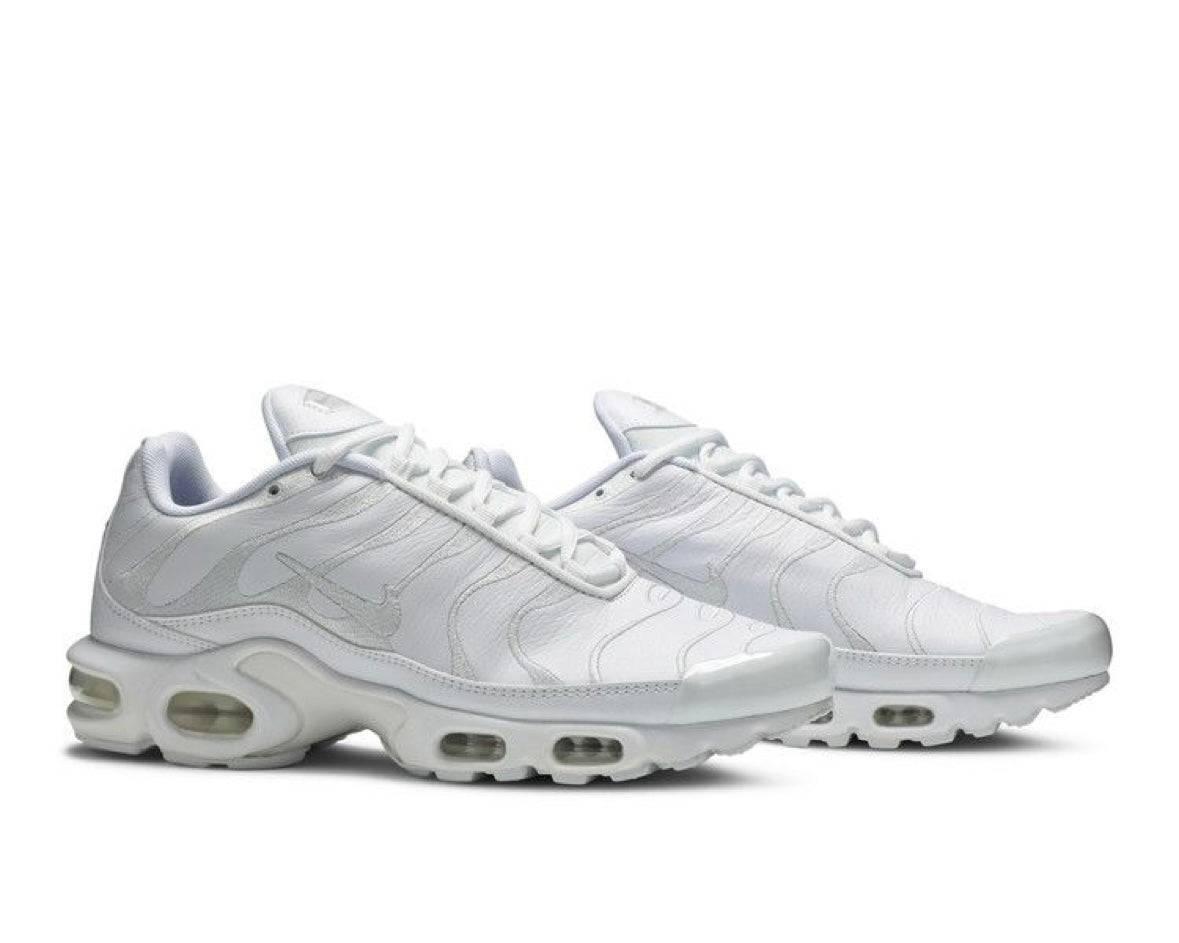 NIKE AIR MAX PLUS TN ‘TRIPLE WHITE’