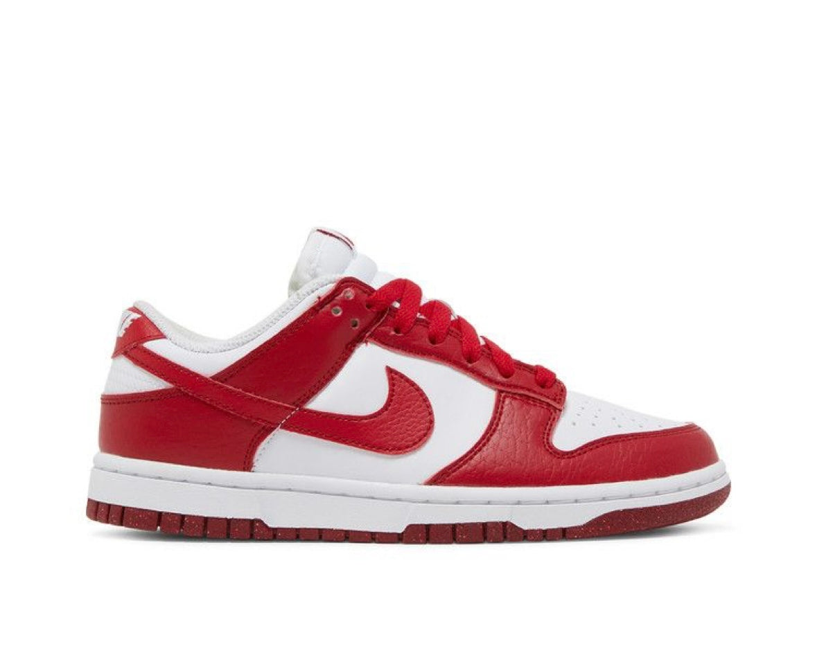 NIKE DUNK LOW NEXT NATURE ‘GYM RED’