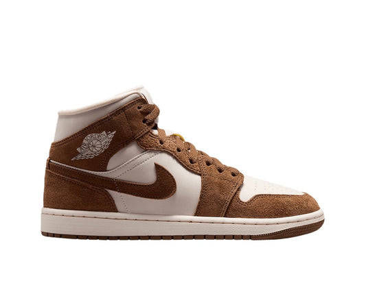 AIR JORDAN 1 MID ‘LIGHT BRITISH TAN CHALK’
