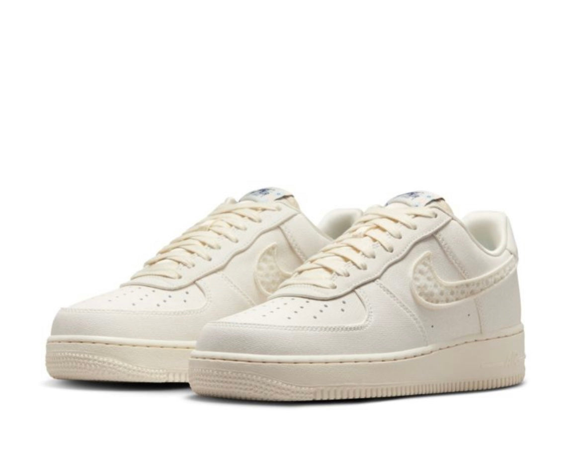 NIKE AIR FORCE 1 LX ‘AZTEC’