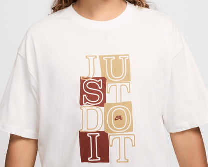 NIKE SB M90 REMIND JDI T-SHIRT ‘SUMMIT WHITE’