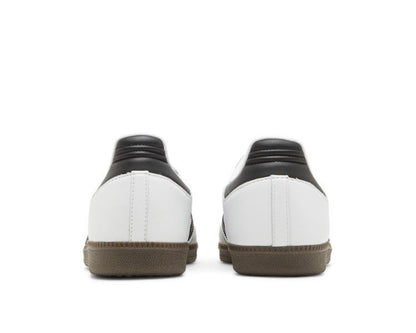 ADIDAS SAMBA ADV ‘WHITE BLACK GUM’